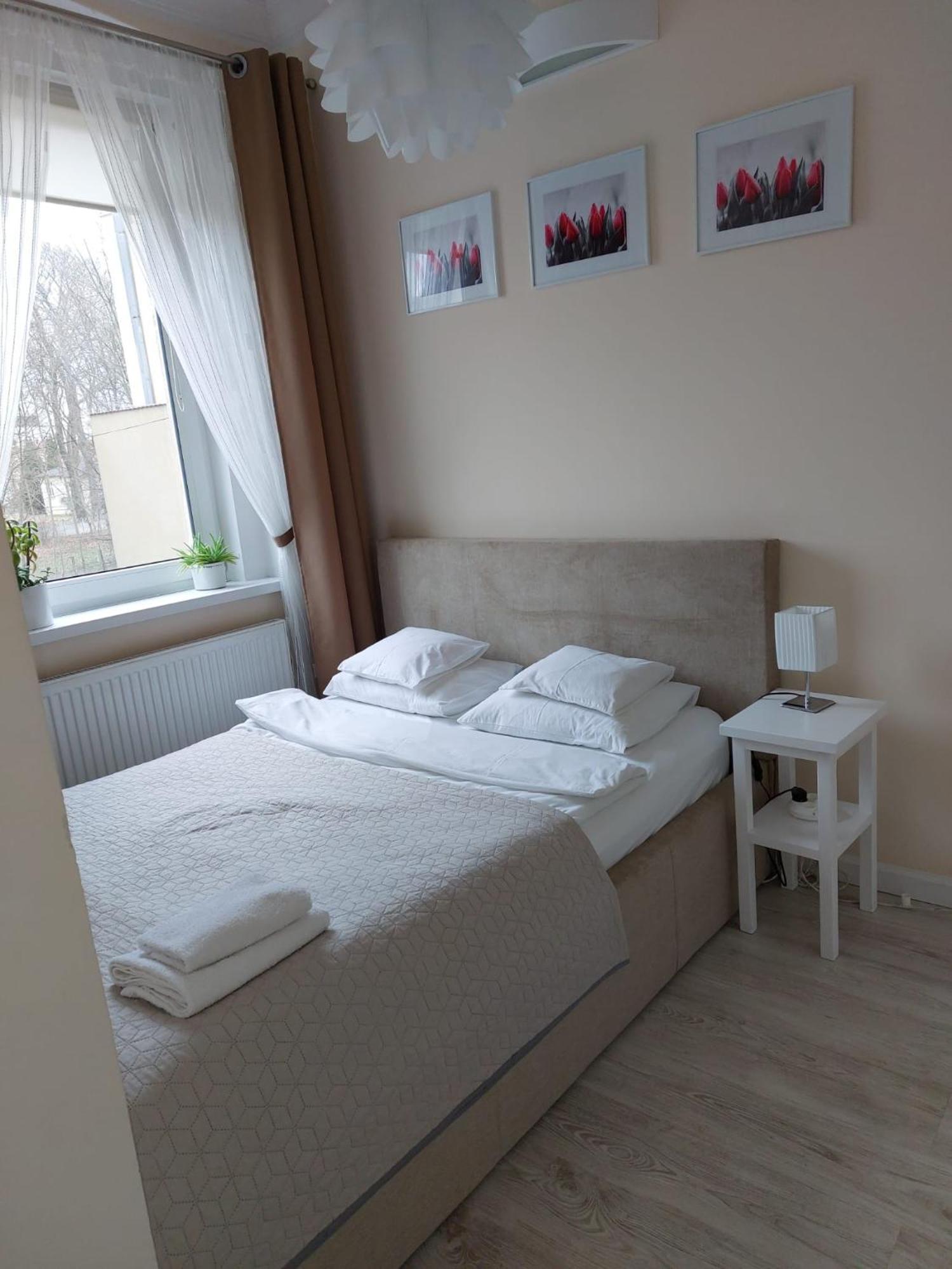 Come&Stay Zielona Gora Exteriér fotografie
